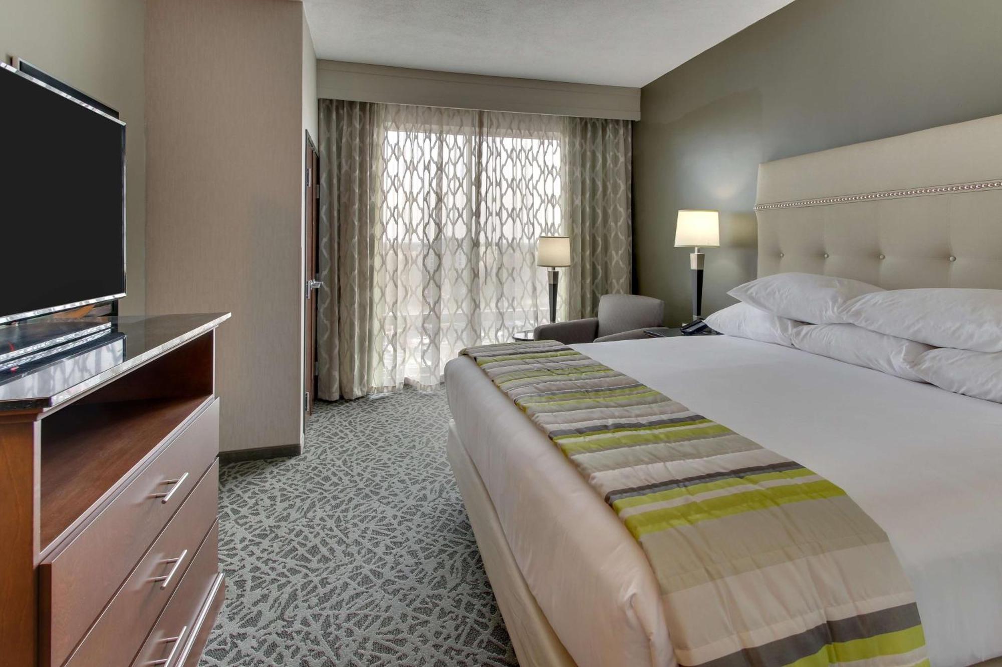 Drury Inn & Suites Cleveland Beachwood Zewnętrze zdjęcie